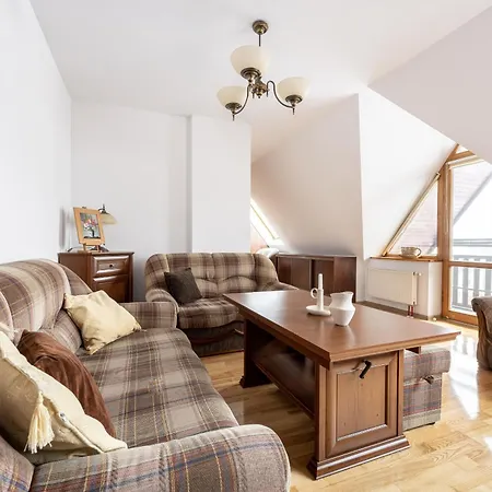 Apartserwis Orkana Oli アパート *