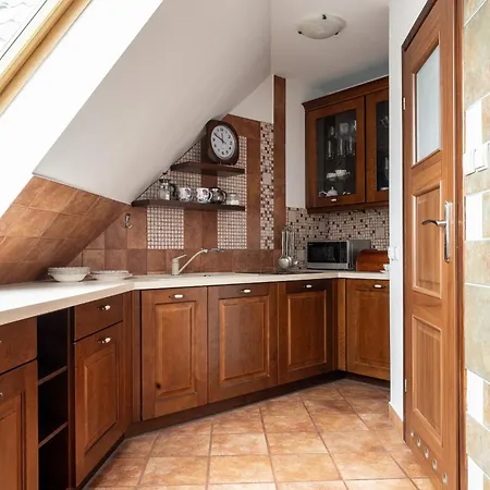 Apartserwis Orkana Oli *